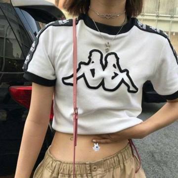 多款新游首曝，友谊时光(6820.HK)的增长飞轮转起来了